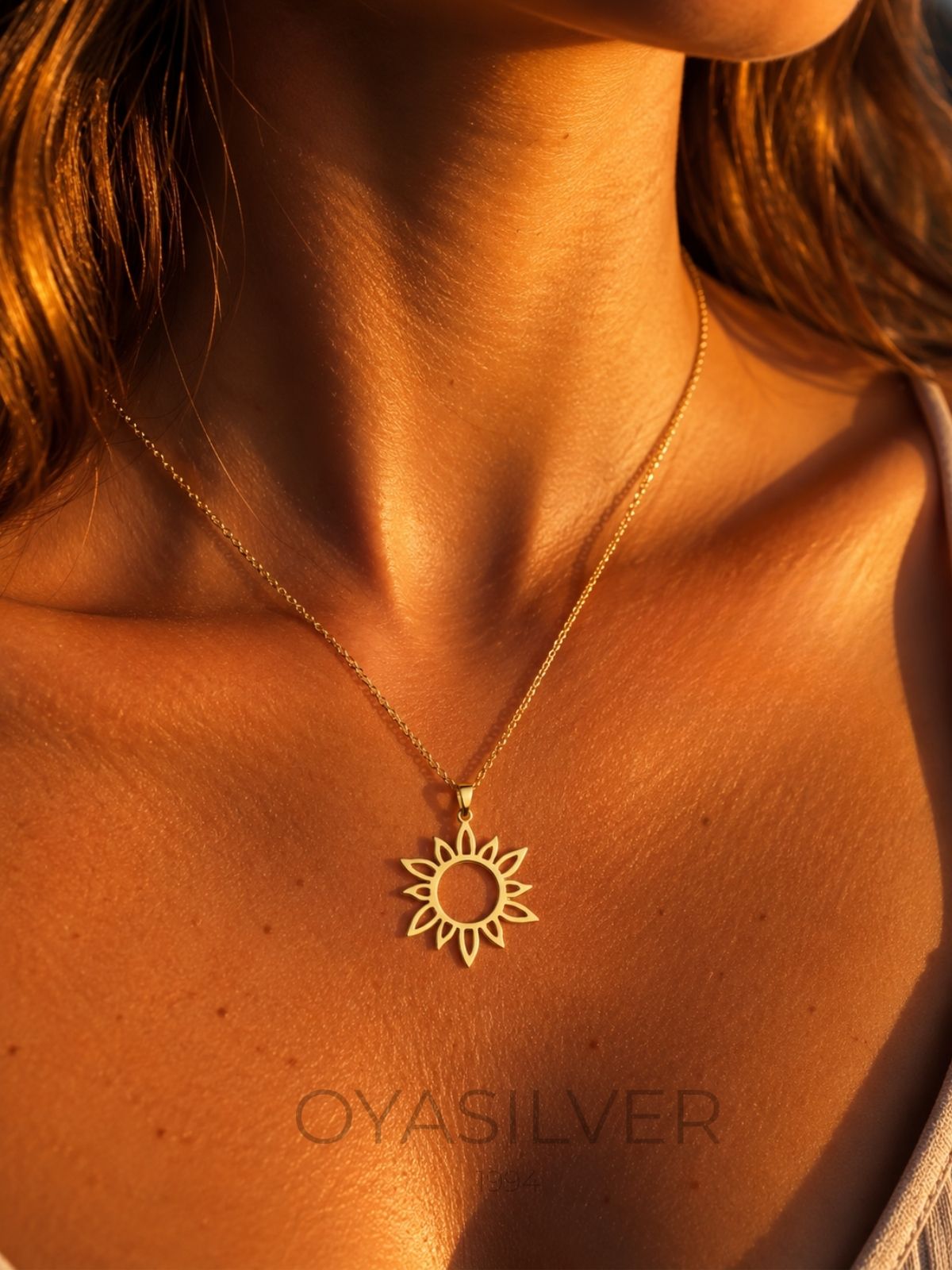Sonnenblumen-Halskette aus 925 Silber – Oya Silver – Ansicht 3