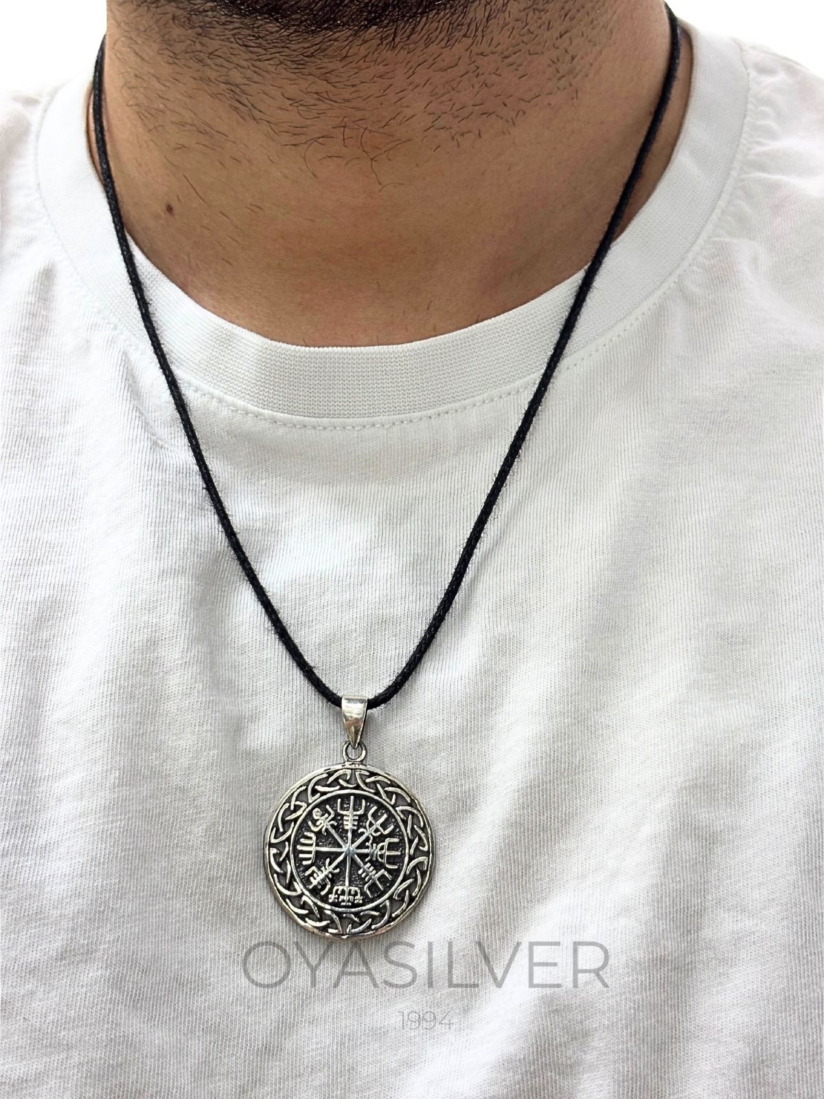 Vegvisir Wikinger-Kompass-Medaillon aus 925 Silber – Oya Silver – Ansicht 2