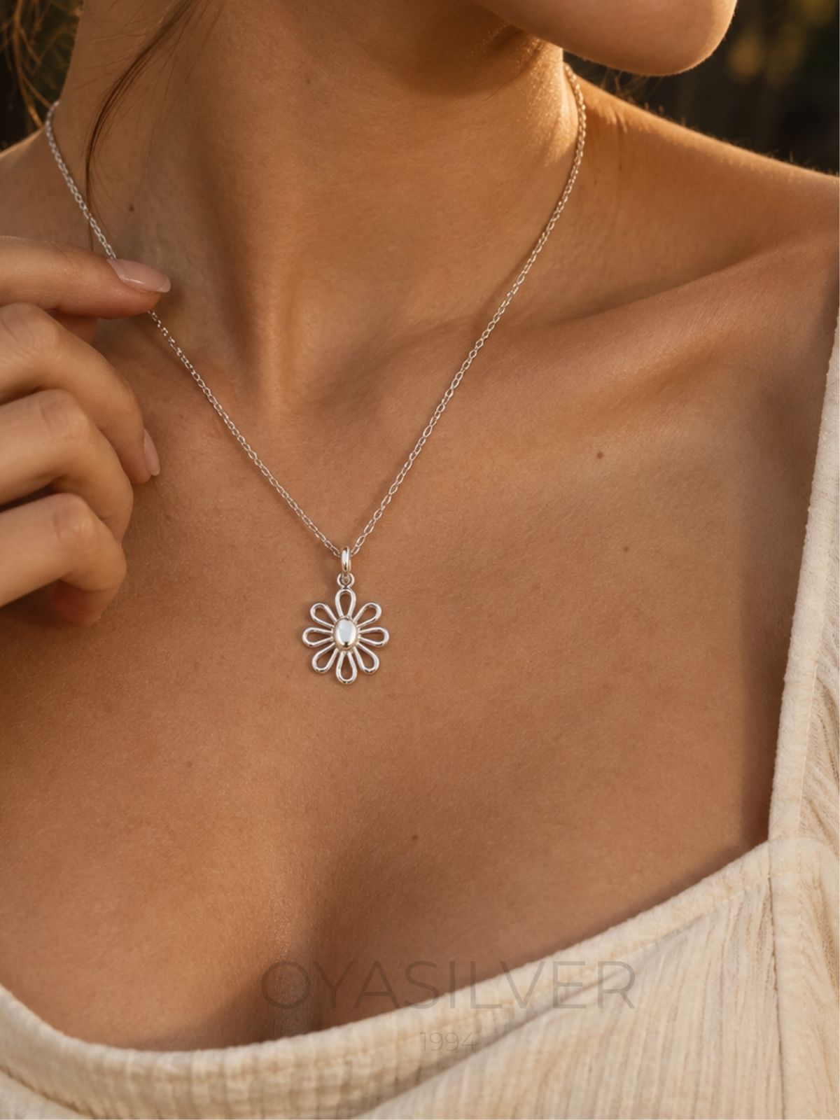 Glücksblumen-Halskette aus 925 Silber – Oya Silver – Ansicht 6