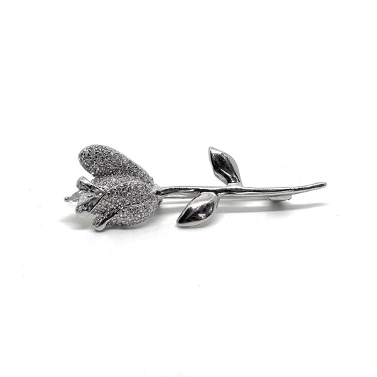 Blumenbrosche aus Silber mit weißen Zirkonsteinen – Oya Silver
