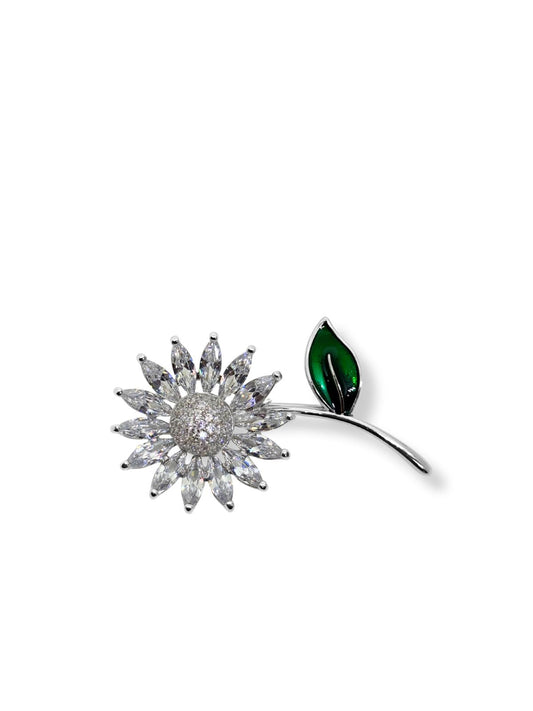 Blumenbrosche aus Silber mit grünen Emailleblättern und Baguette-Steinen 4 x 2,3 cm – Oya Silver